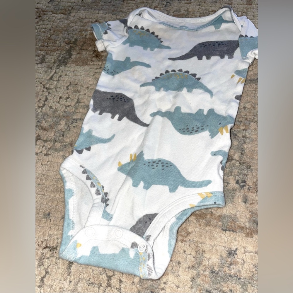 Carters dinosaur onesie size 12 months - Picture 2 of 3